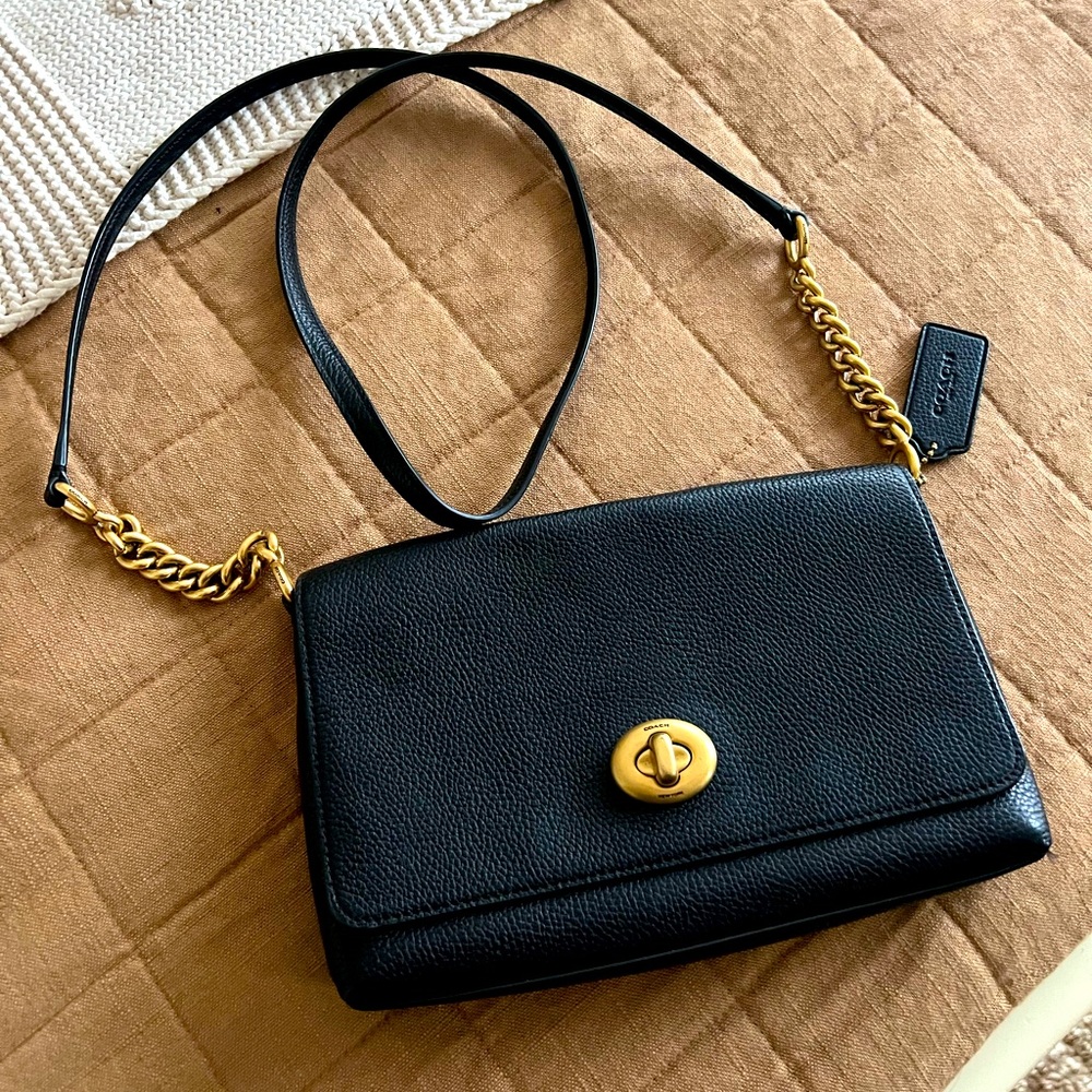 COACH ‘Crosstown’ black shoulder bag!